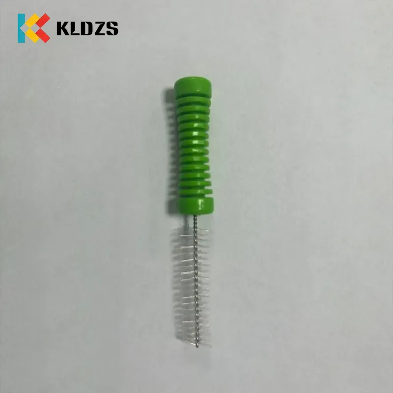 Perie de curățare endoscopică 8mmx80mm